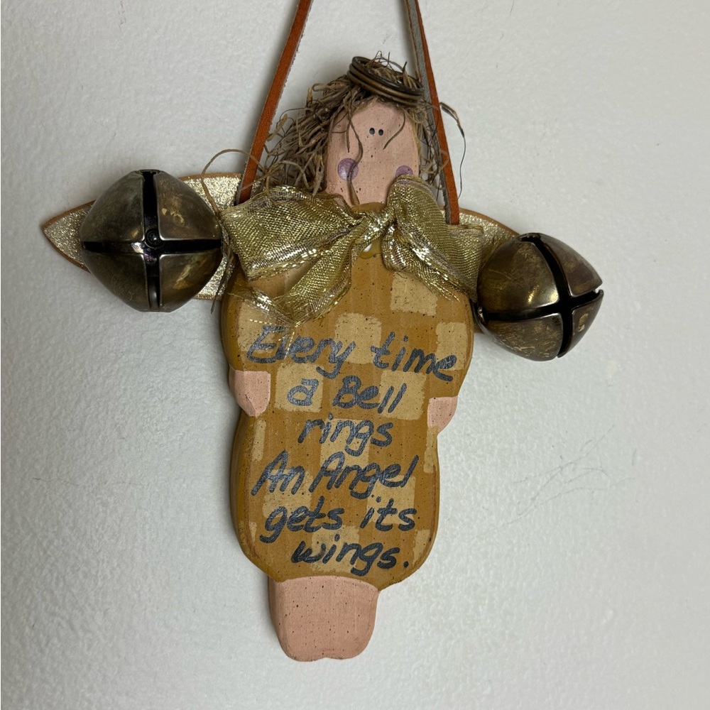 Hanging Door Bell Ornament.